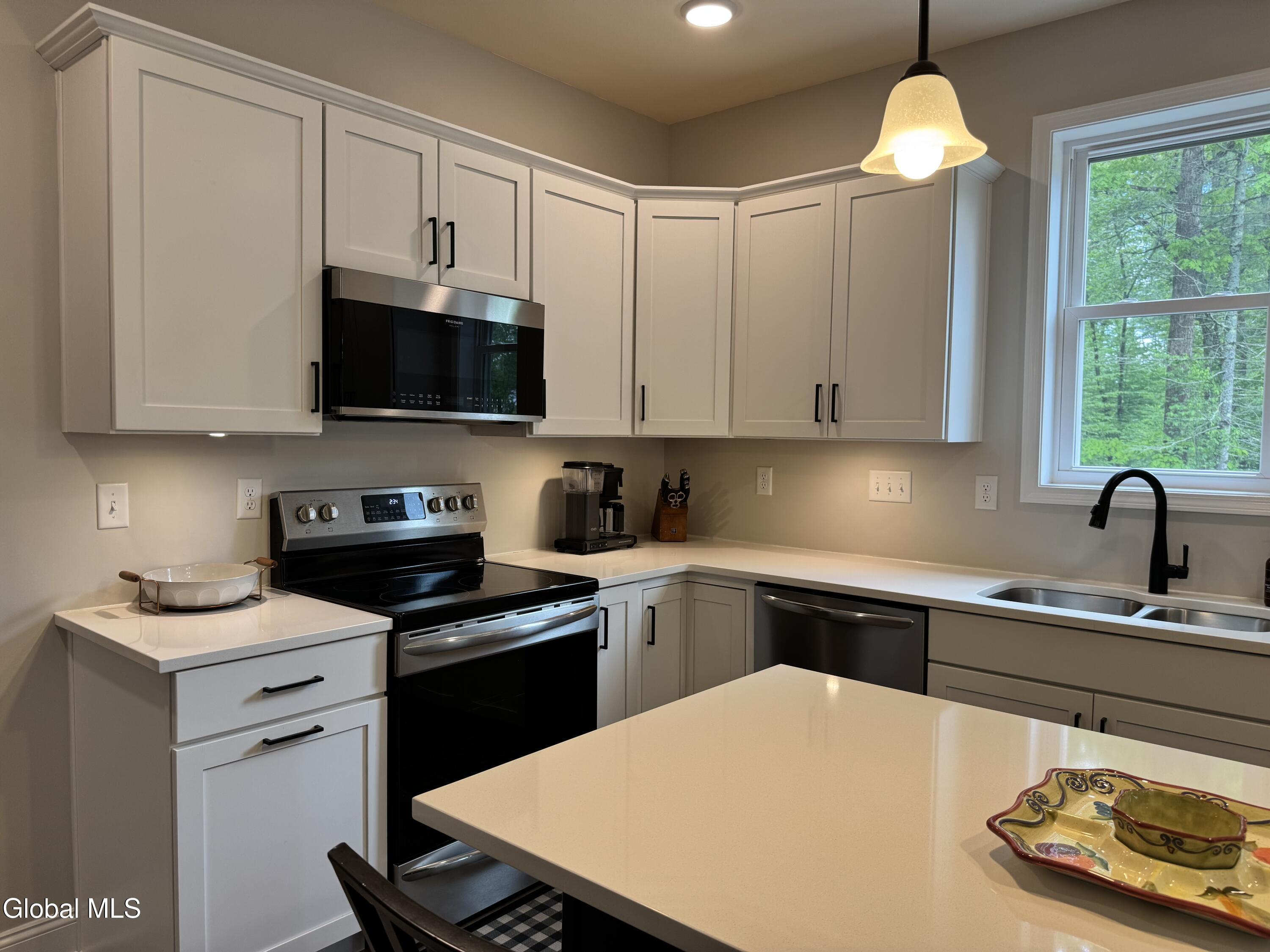 7 Huntington Way Ballston Spa NY 12020