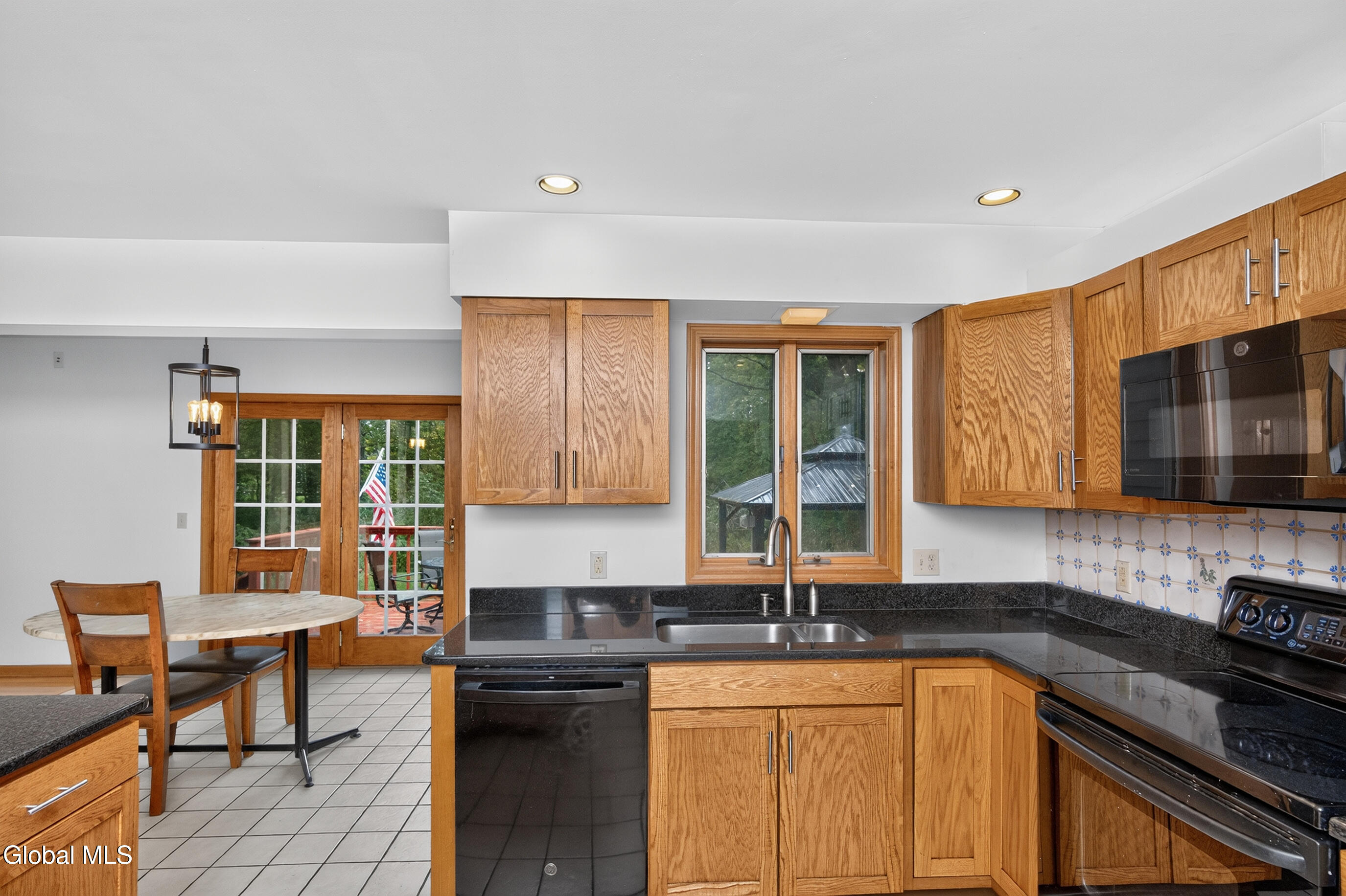 6 Siena Drive Halfmoon NY 12065