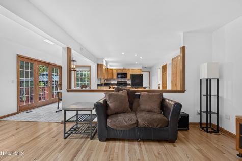 6 Siena Drive Halfmoon NY 12065