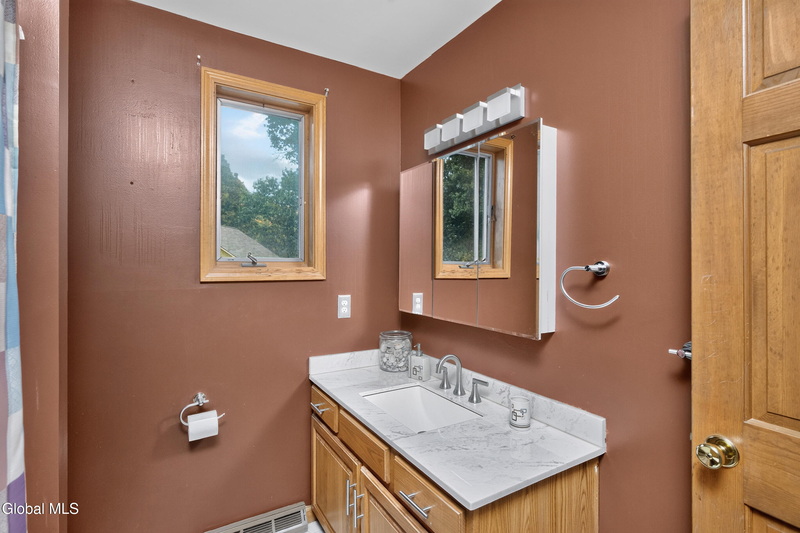 6 Siena Drive Halfmoon NY 12065