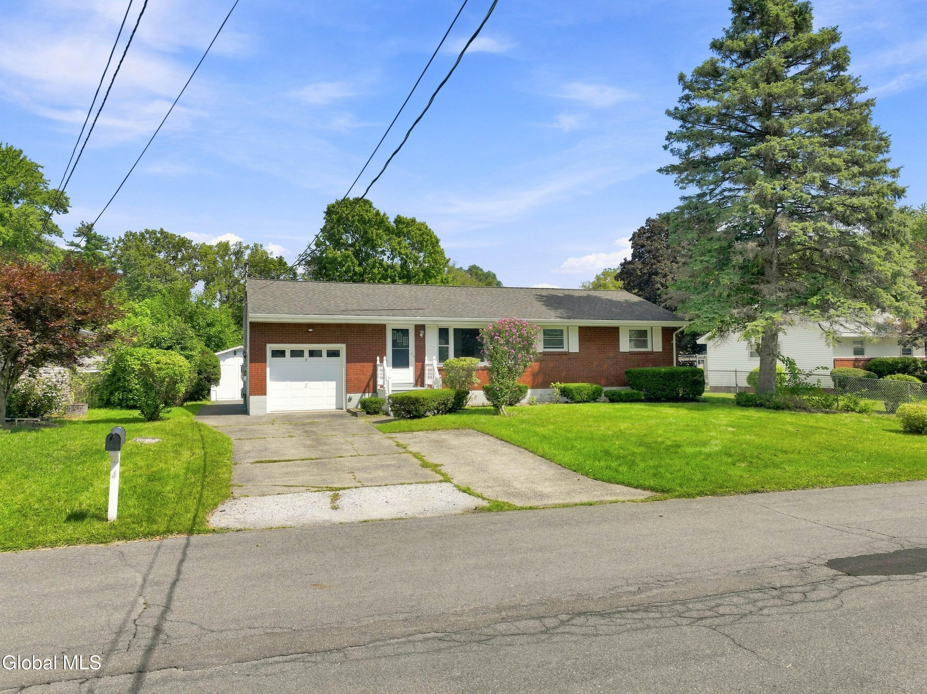 4 Pettibone Drive Albany NY 12205