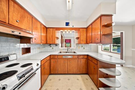 4 Pettibone Drive Albany NY 12205