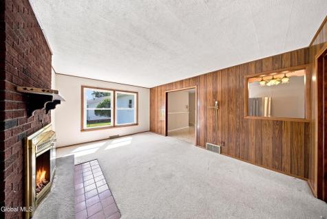 4 Pettibone Drive Albany NY 12205