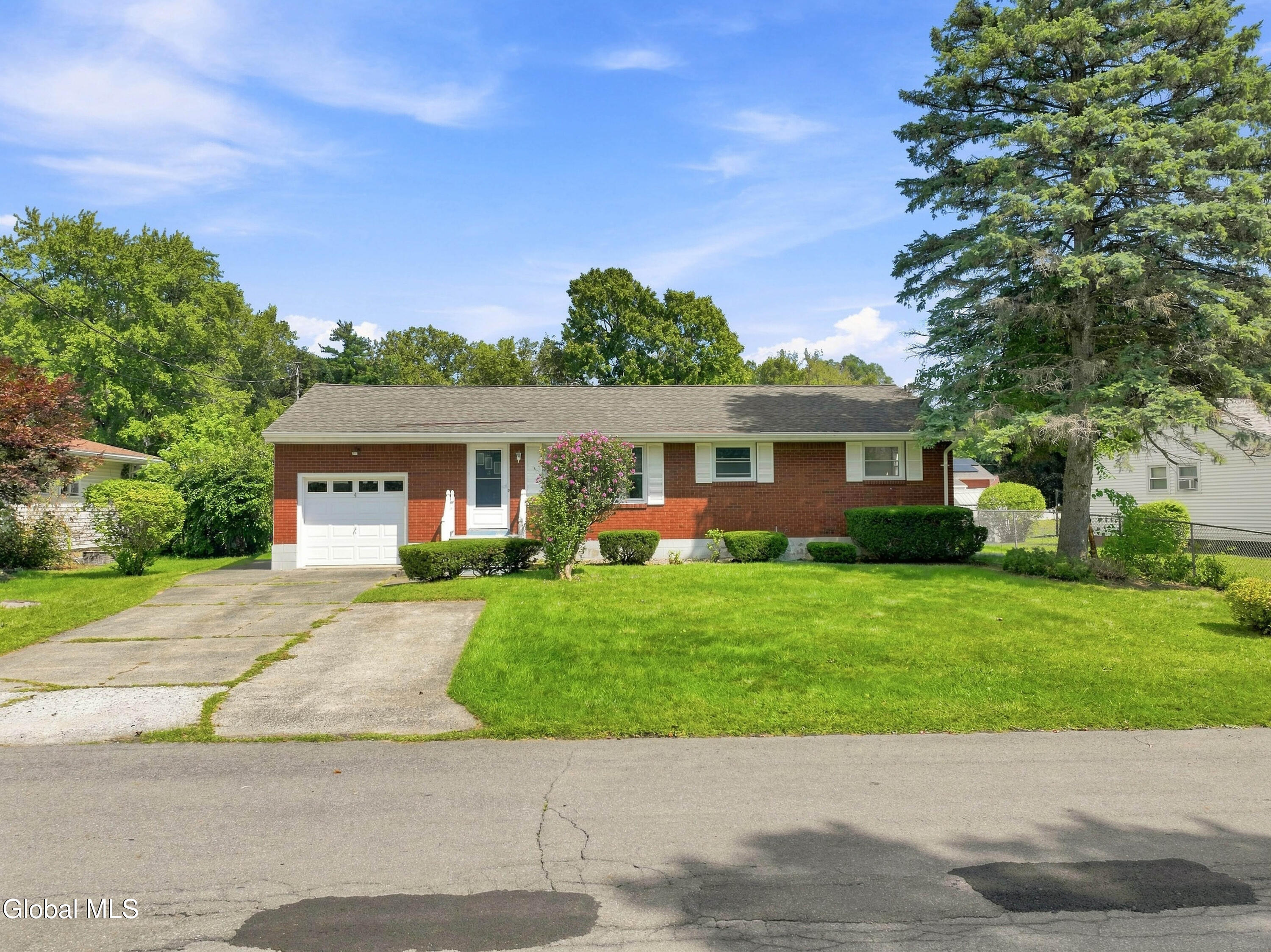 4 Pettibone Drive Albany NY 12205
