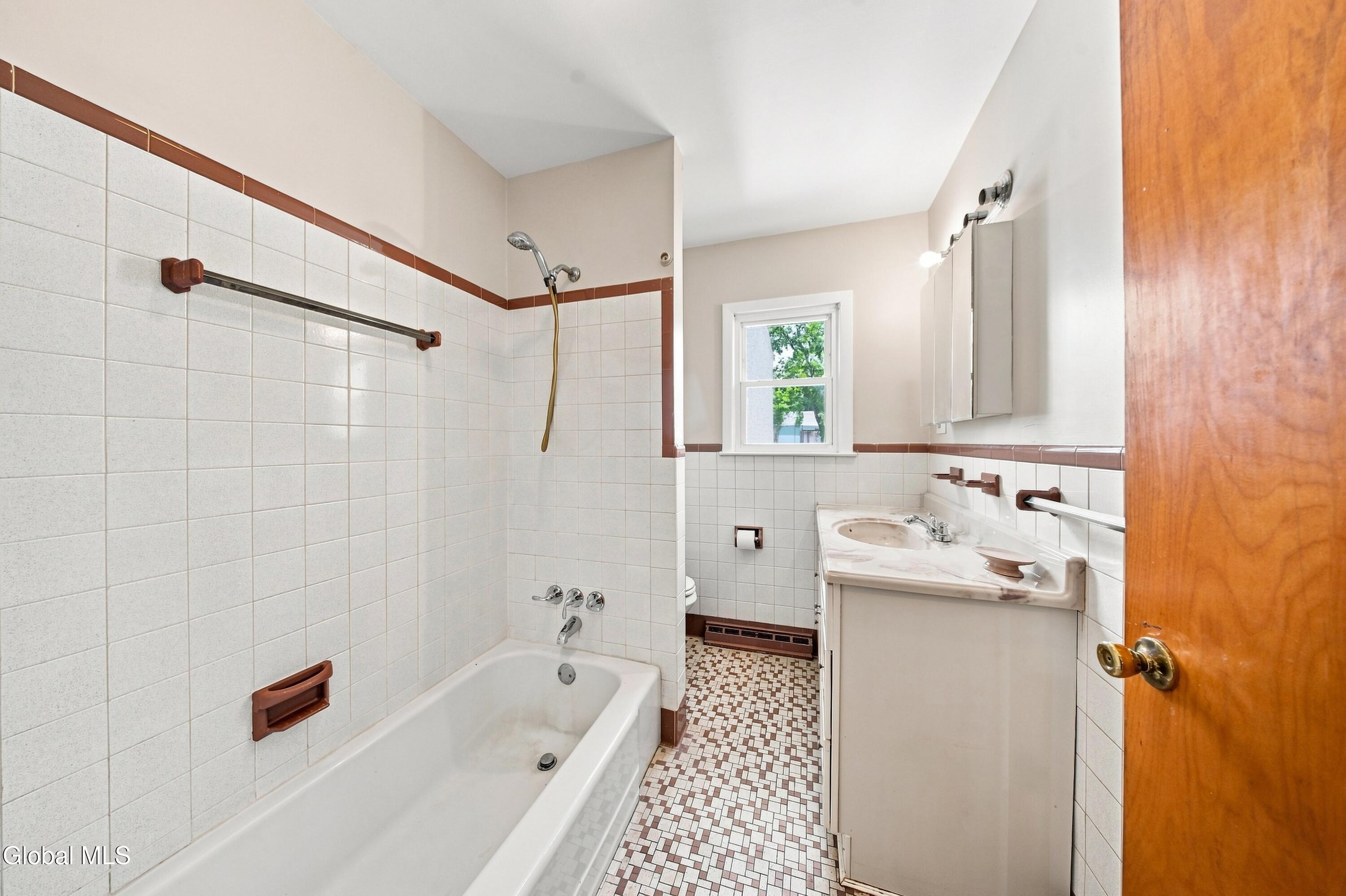 4 Pettibone Drive Albany NY 12205