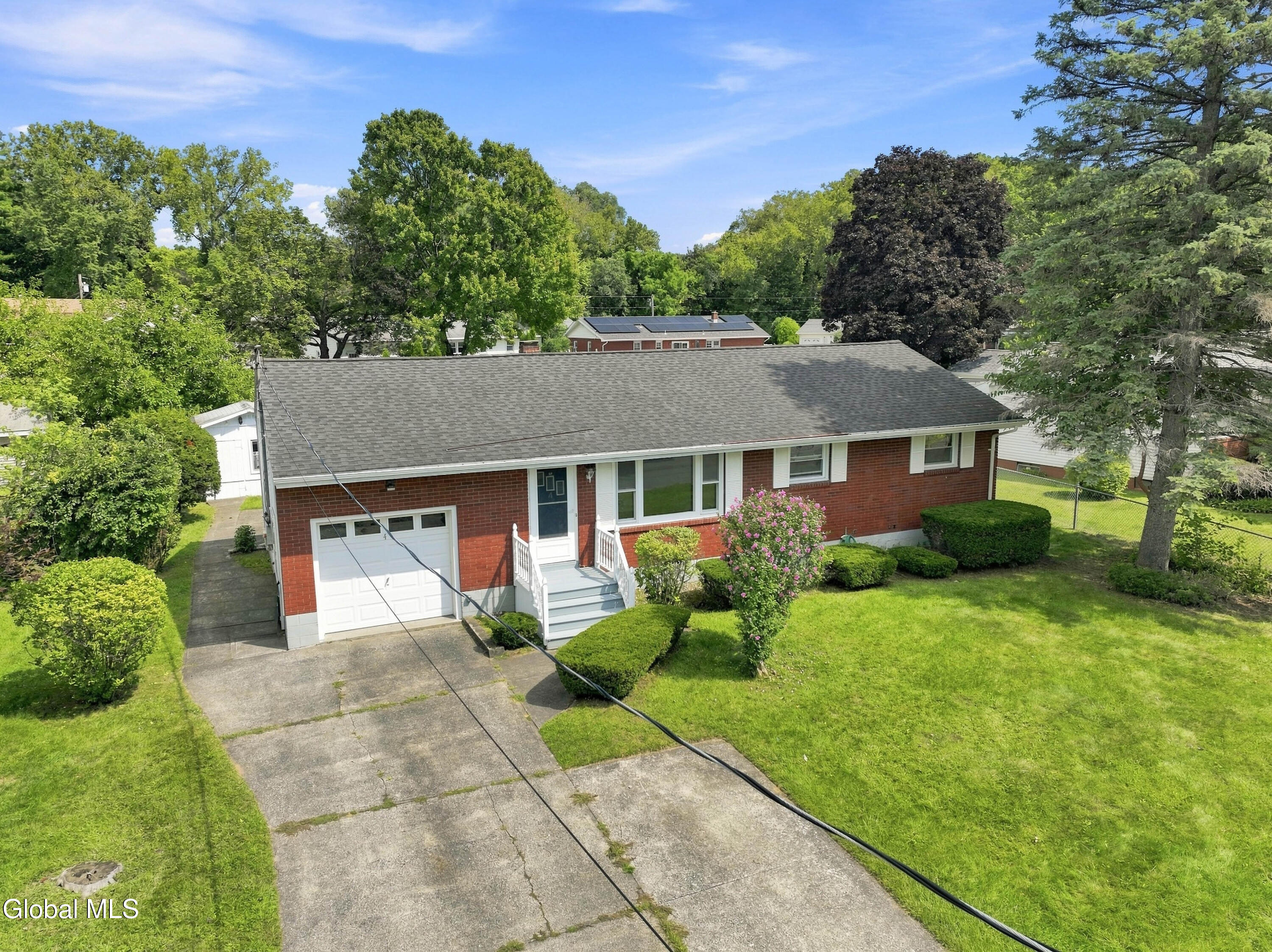 4 Pettibone Drive Albany NY 12205