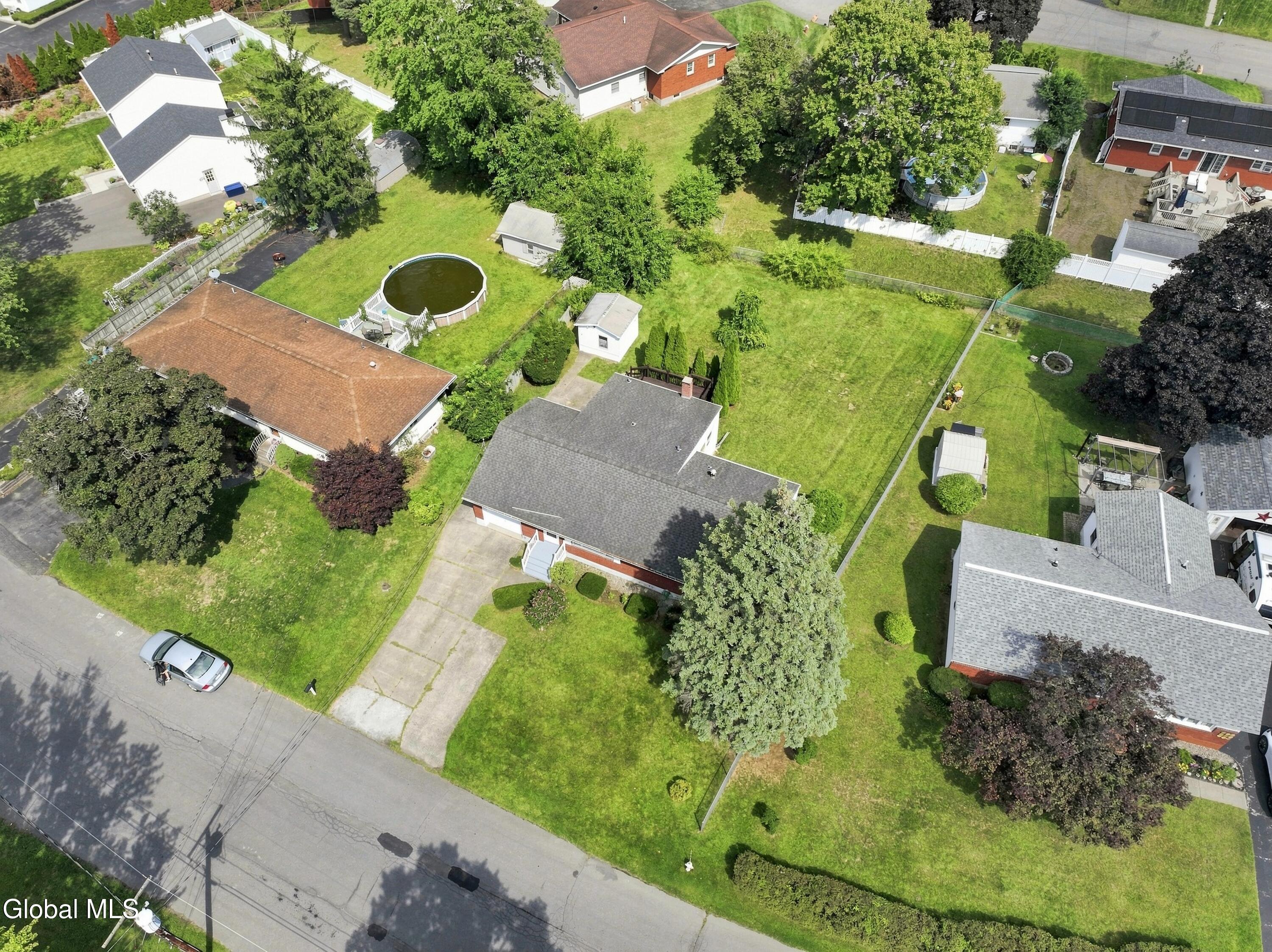4 Pettibone Drive Albany NY 12205
