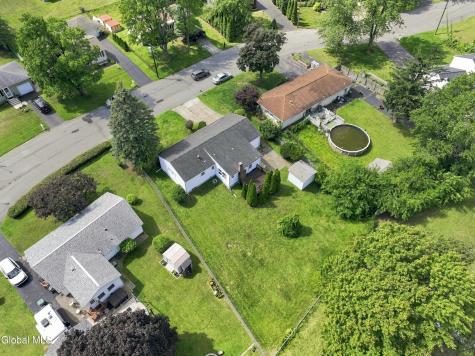 4 Pettibone Drive Albany NY 12205