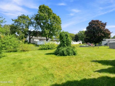 4 Pettibone Drive Albany NY 12205