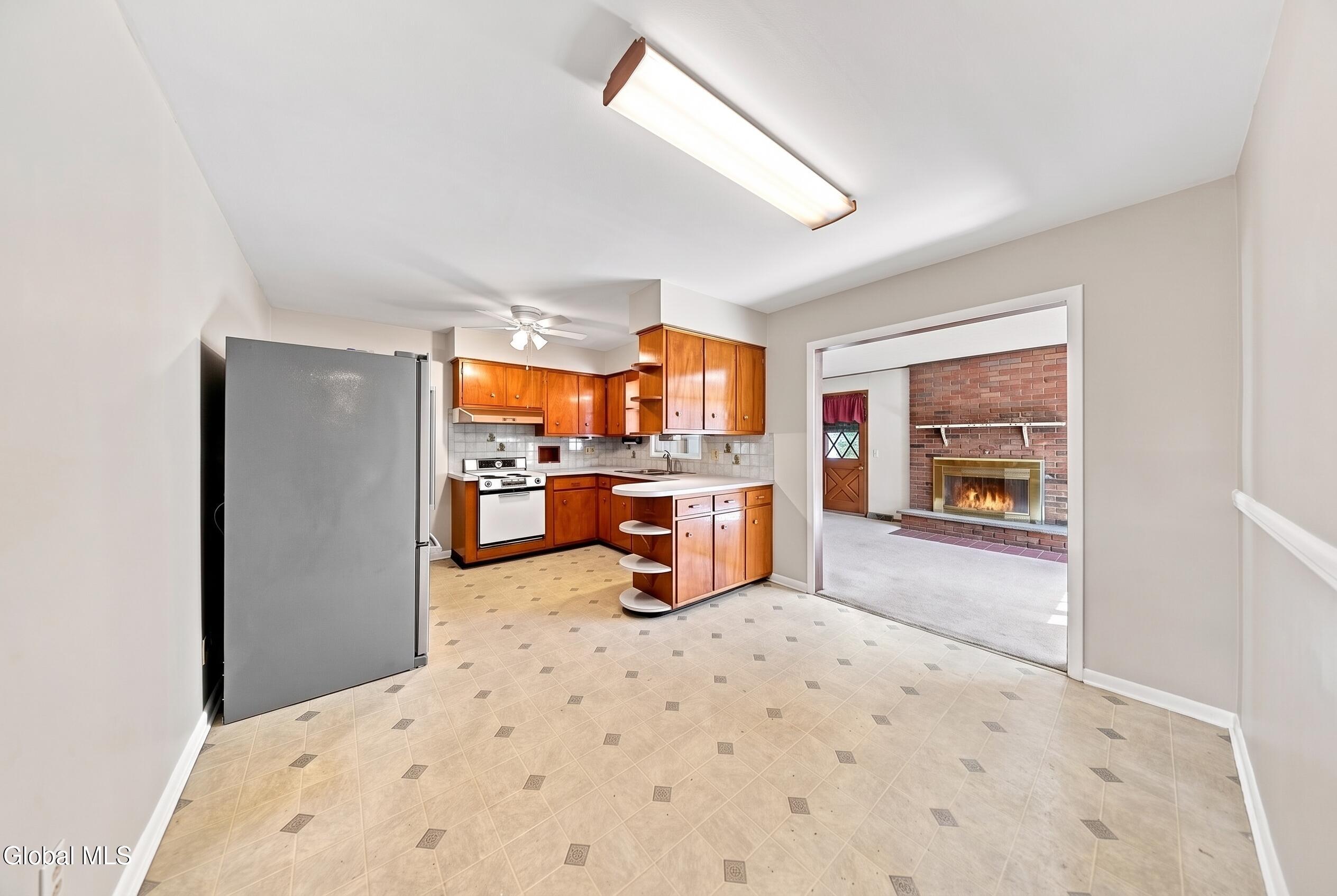 4 Pettibone Drive Albany NY 12205