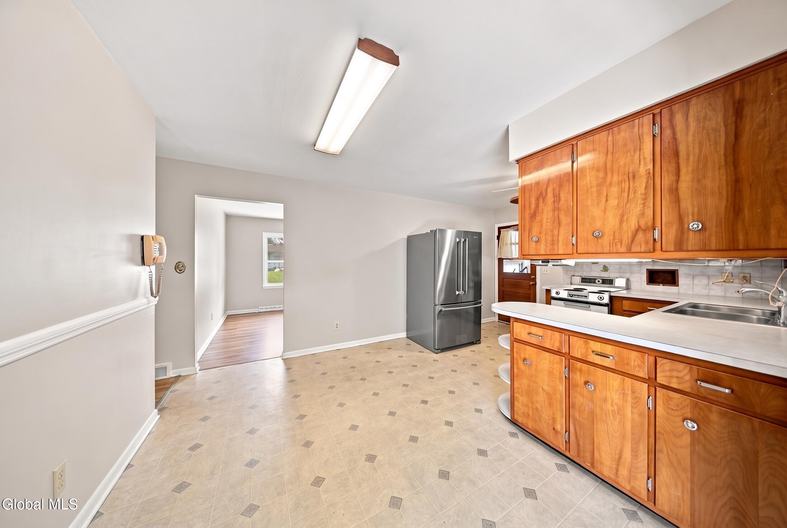 4 Pettibone Drive Albany NY 12205