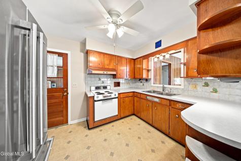 4 Pettibone Drive Albany NY 12205