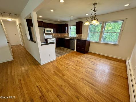 29 Myers Court Albany NY 12205