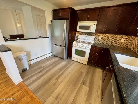 29 Myers Court Albany NY 12205