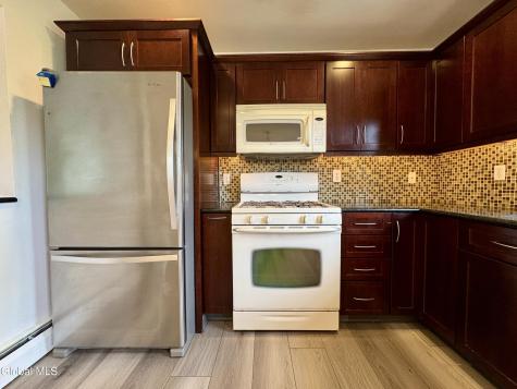 29 Myers Court Albany NY 12205