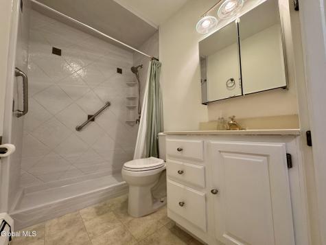 29 Myers Court Albany NY 12205