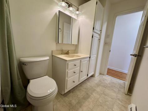 29 Myers Court Albany NY 12205