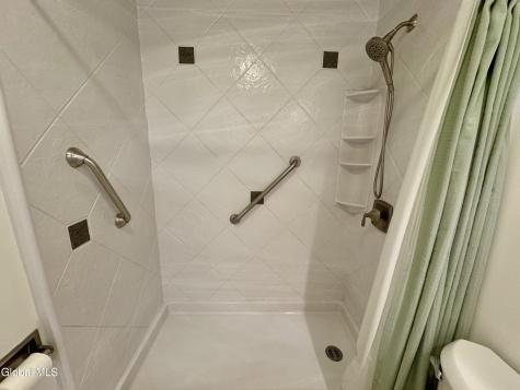 29 Myers Court Albany NY 12205