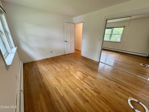 29 Myers Court Albany NY 12205