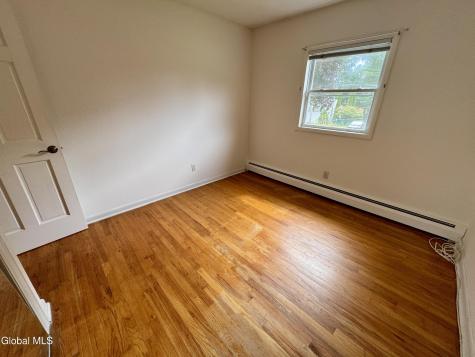 29 Myers Court Albany NY 12205