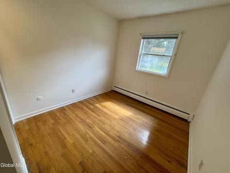 29 Myers Court Albany NY 12205
