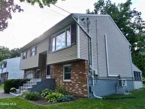 29 Myers Court Albany NY 12205