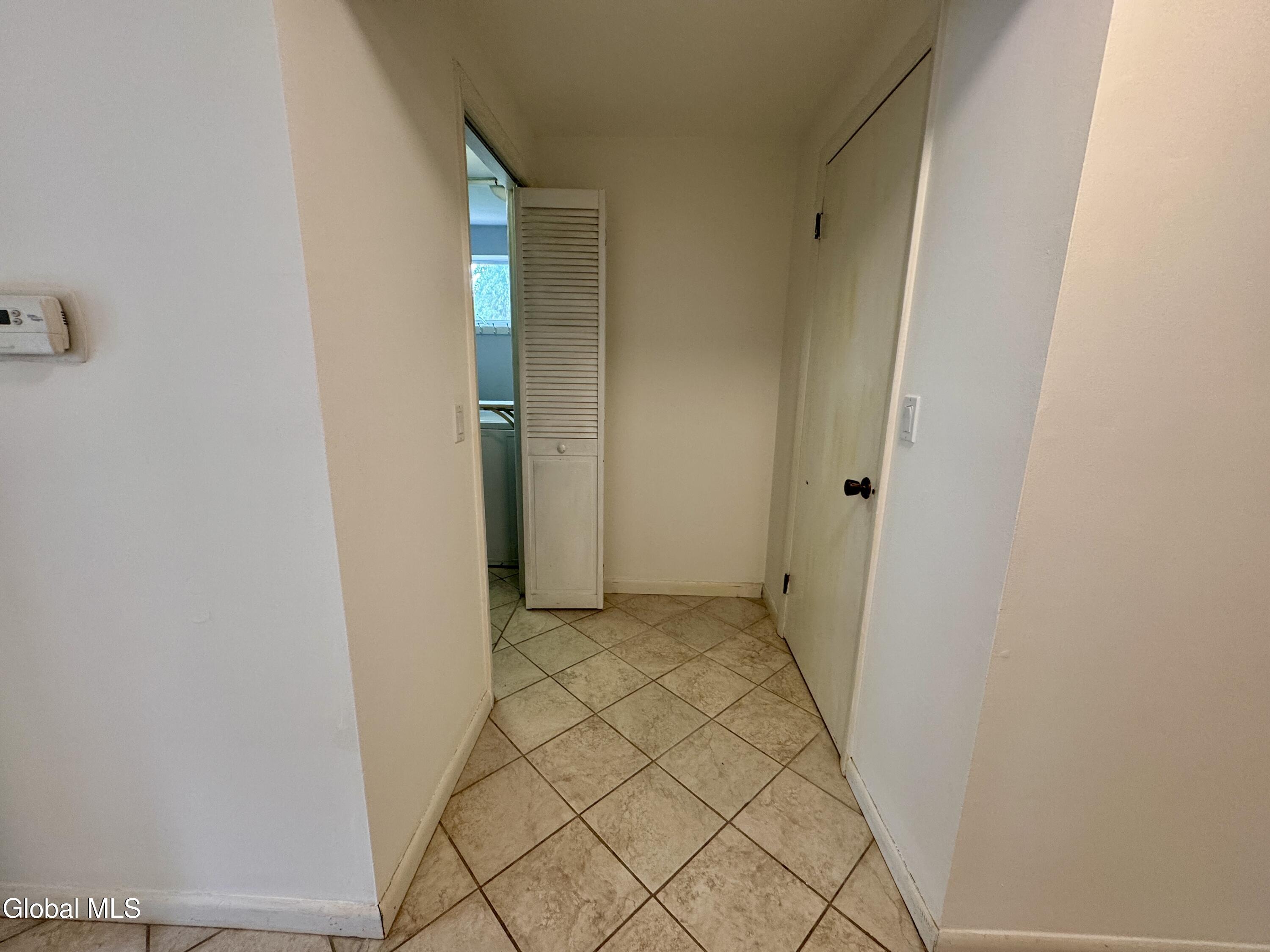 29 Myers Court Albany NY 12205