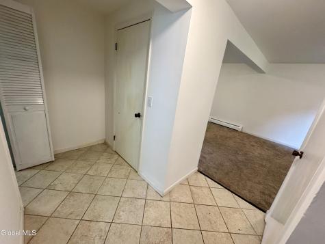 29 Myers Court Albany NY 12205