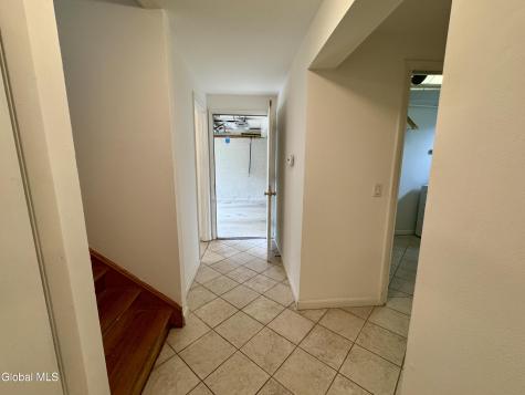 29 Myers Court Albany NY 12205