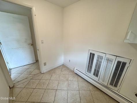 29 Myers Court Albany NY 12205
