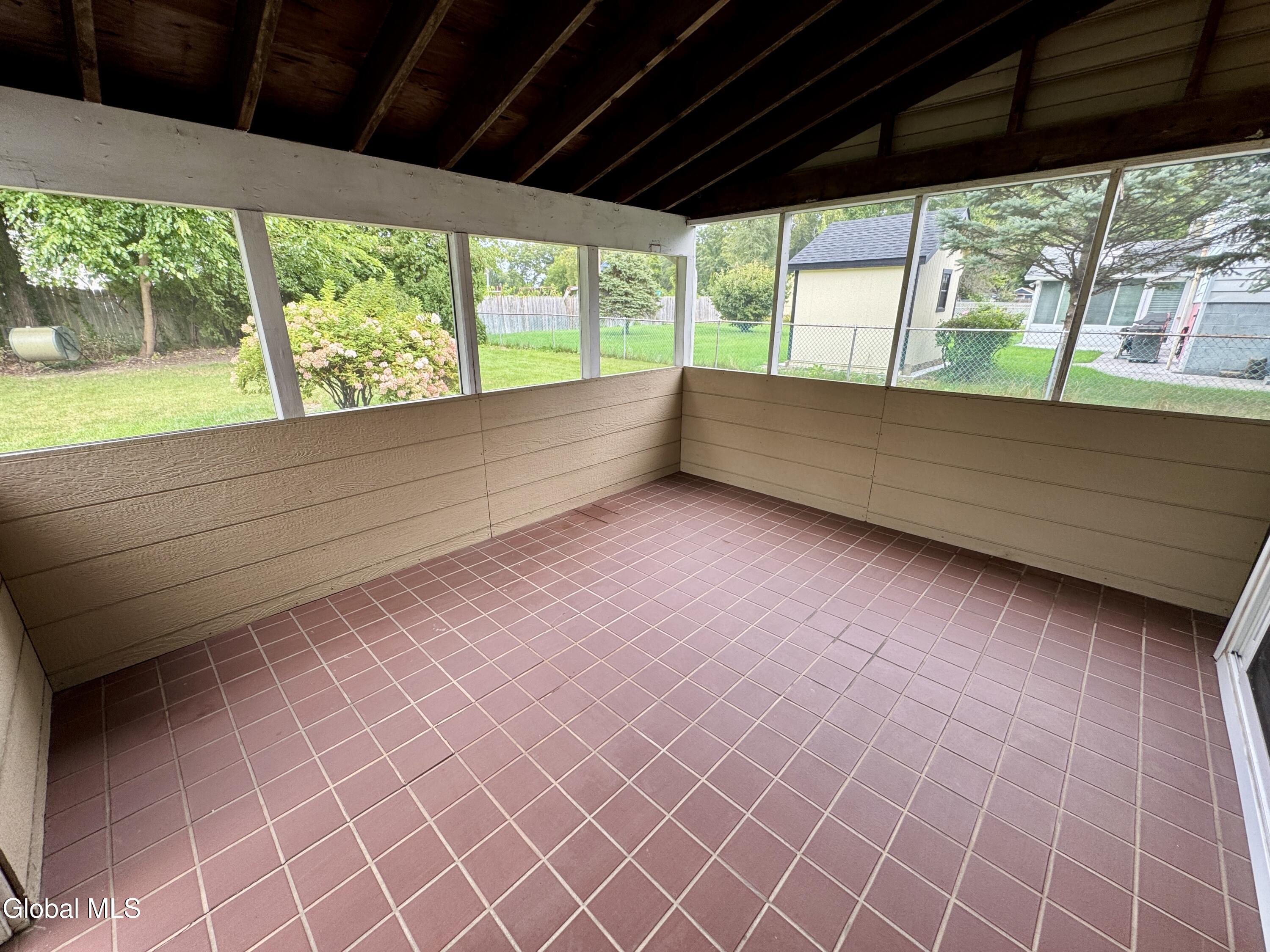 29 Myers Court Albany NY 12205