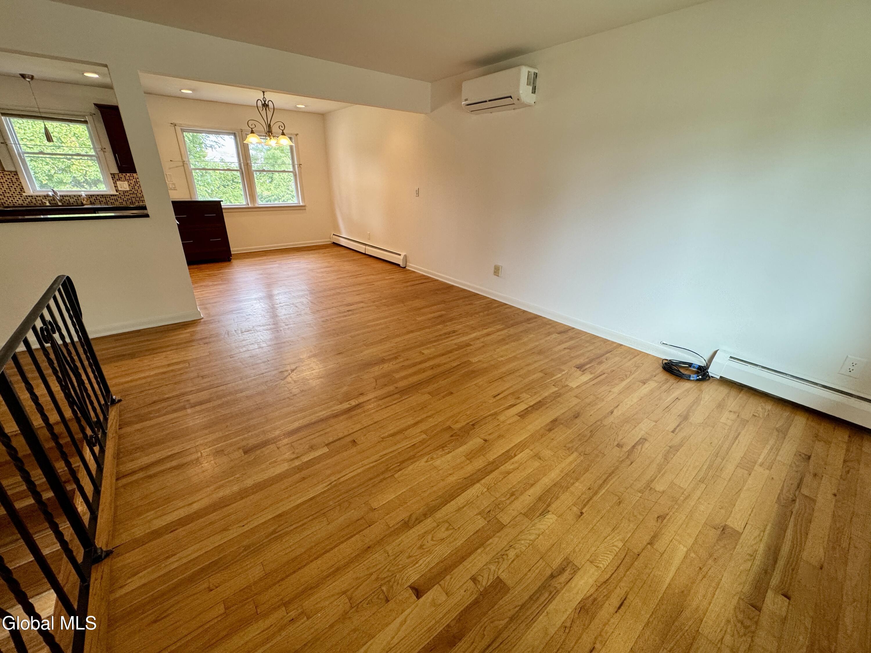 29 Myers Court Albany NY 12205