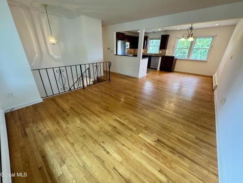 29 Myers Court Albany NY 12205