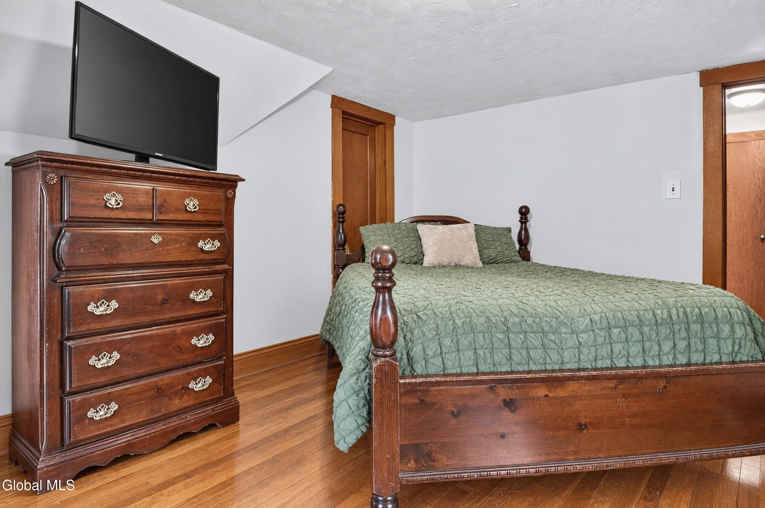 19 2nd Avenue Mayfield NY 12117