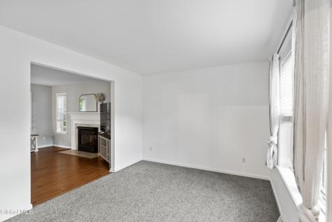 2 Kendall Place Ballston Lake NY 12019