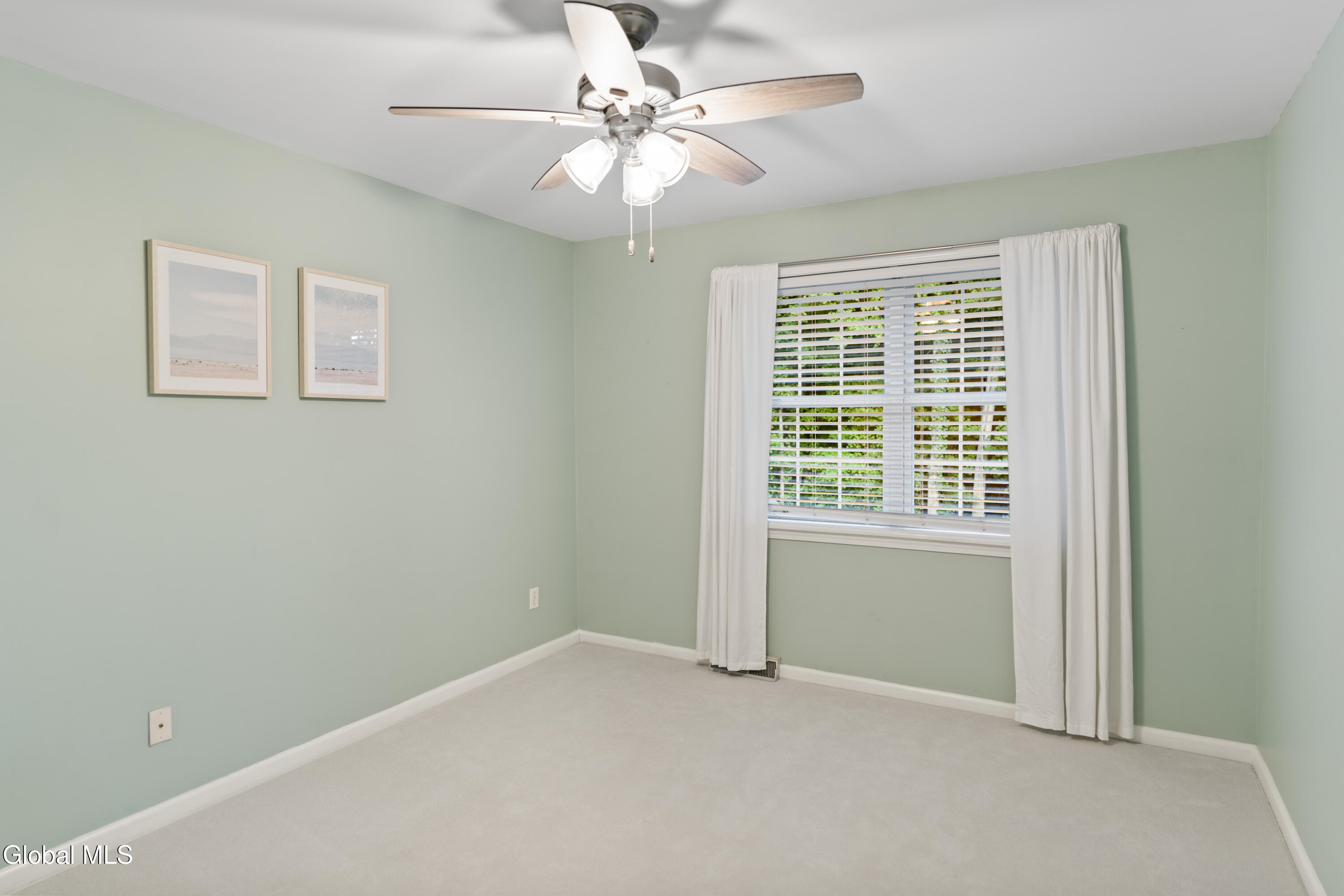 2 Kendall Place Ballston Lake NY 12019