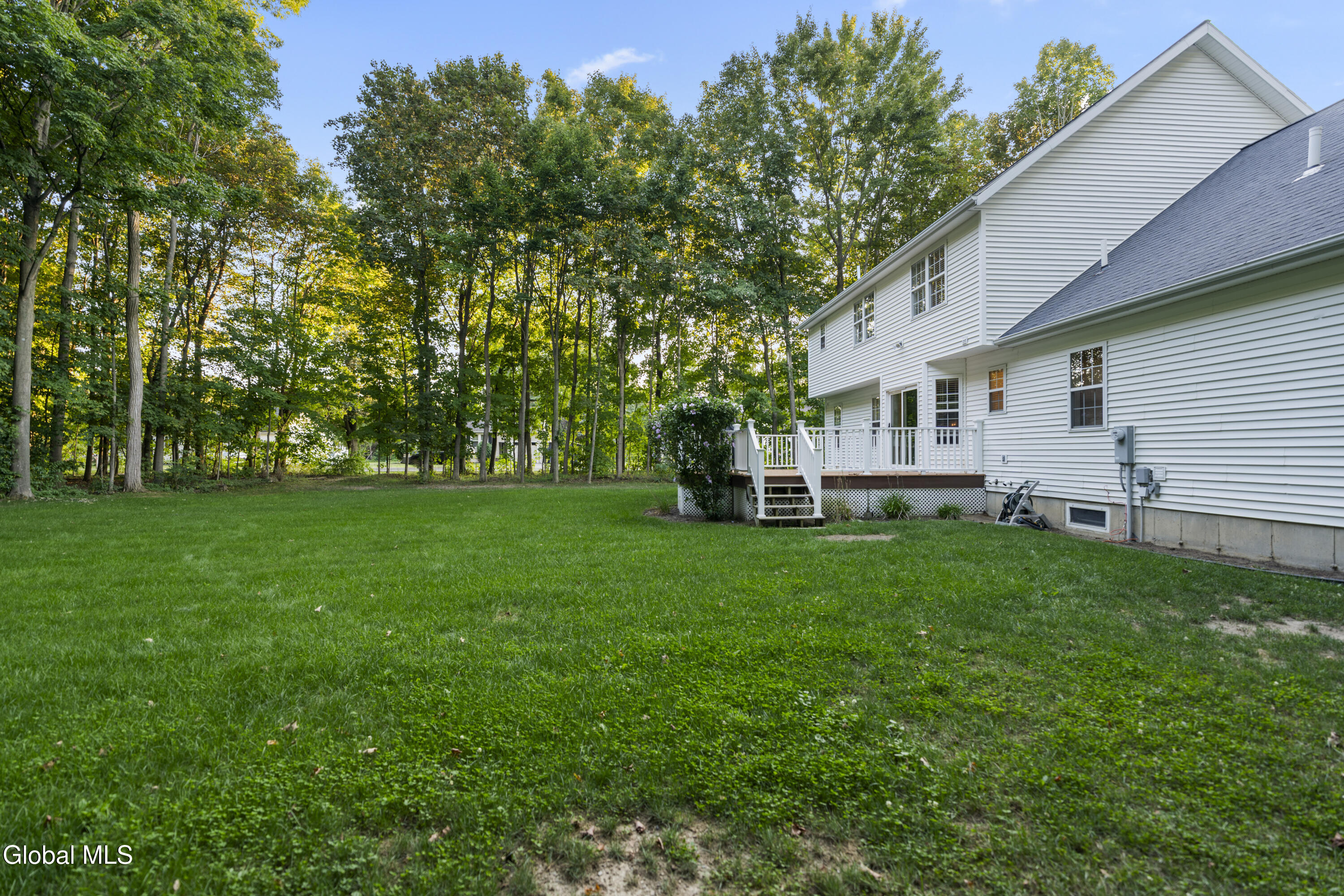 2 Kendall Place Ballston Lake NY 12019