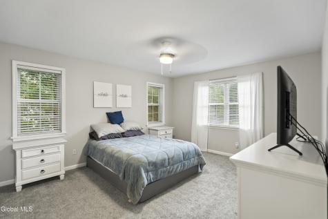 2 Kendall Place Ballston Lake NY 12019
