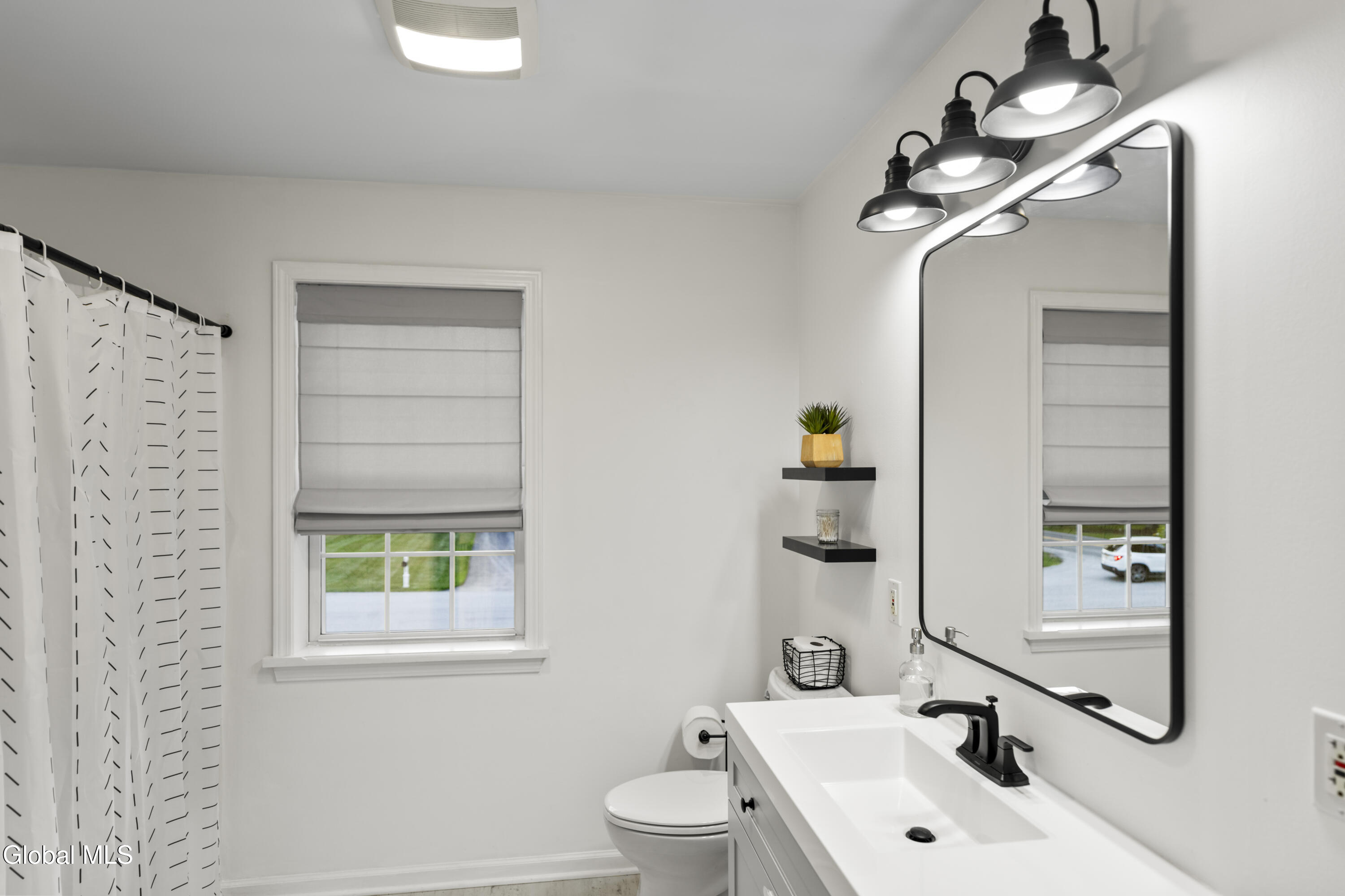 2 Kendall Place Ballston Lake NY 12019