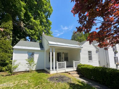 22 Gillen Terrace Gloversville NY 12078