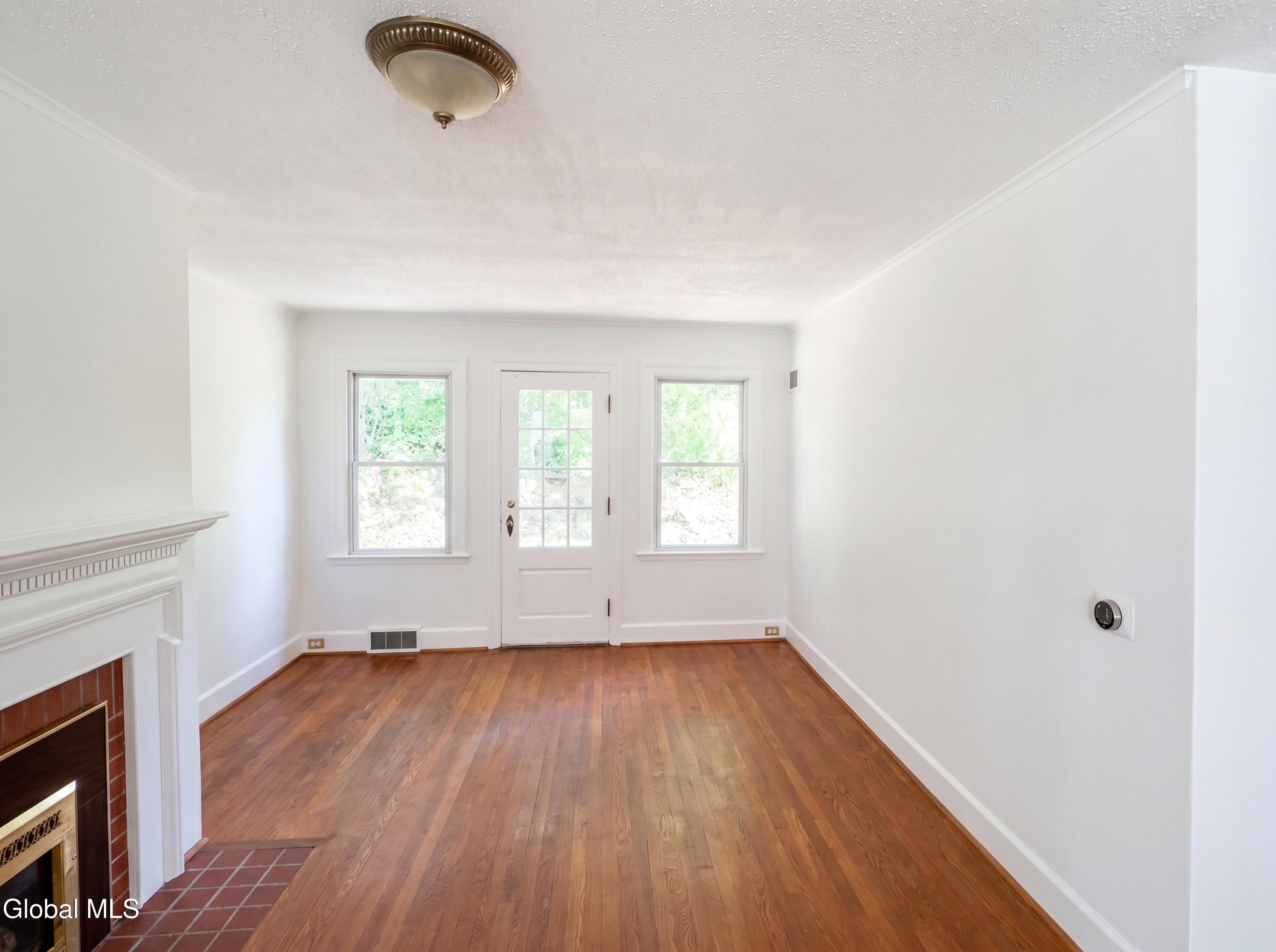 22 Gillen Terrace Gloversville NY 12078