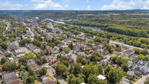 263 Guy Park Avenue Amsterdam NY 12010