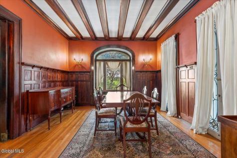 263 Guy Park Avenue Amsterdam NY 12010