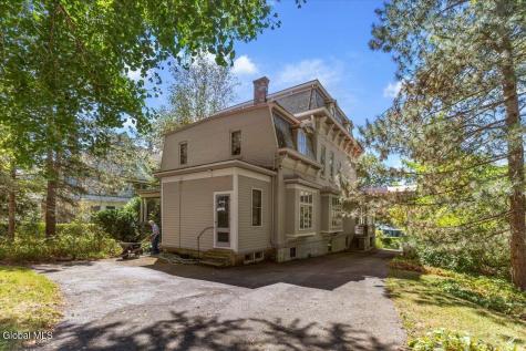 263 Guy Park Avenue Amsterdam NY 12010