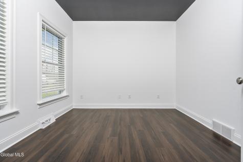 46 Mallory Way Ballston Lake NY 12019