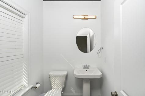 46 Mallory Way Ballston Lake NY 12019