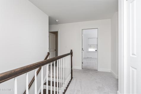 46 Mallory Way Ballston Lake NY 12019