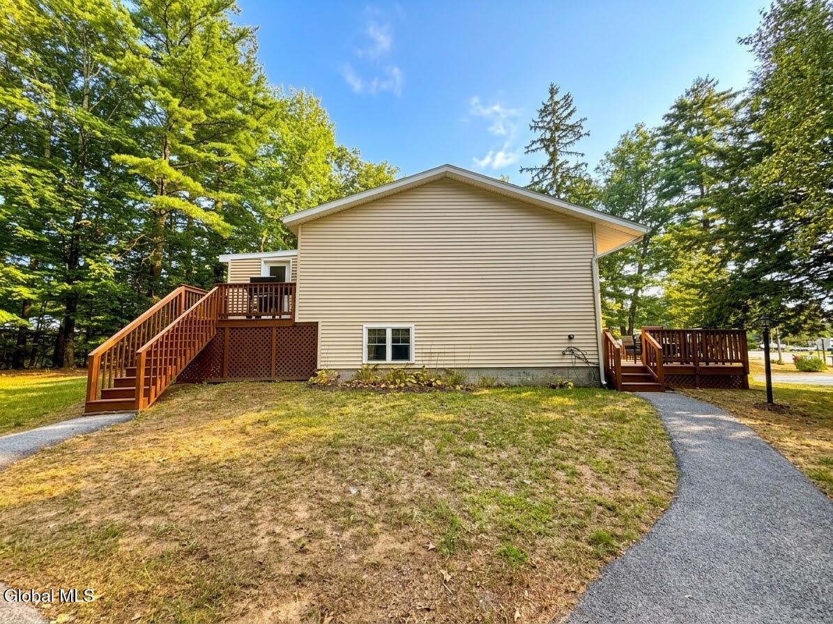 39 Whippletree Road Ballston Spa NY 12020