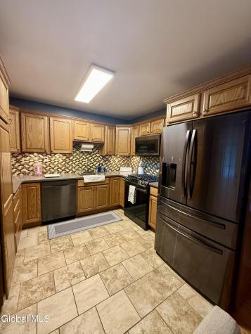 39 Whippletree Road Ballston Spa NY 12020