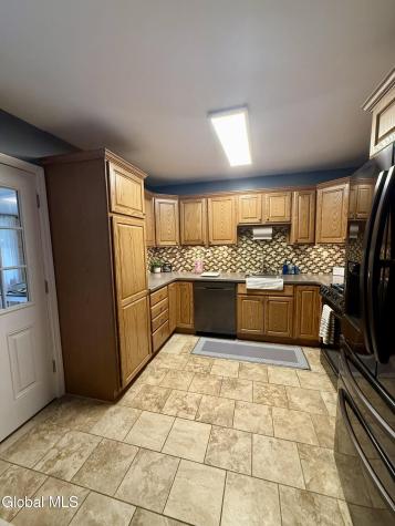 39 Whippletree Road Ballston Spa NY 12020